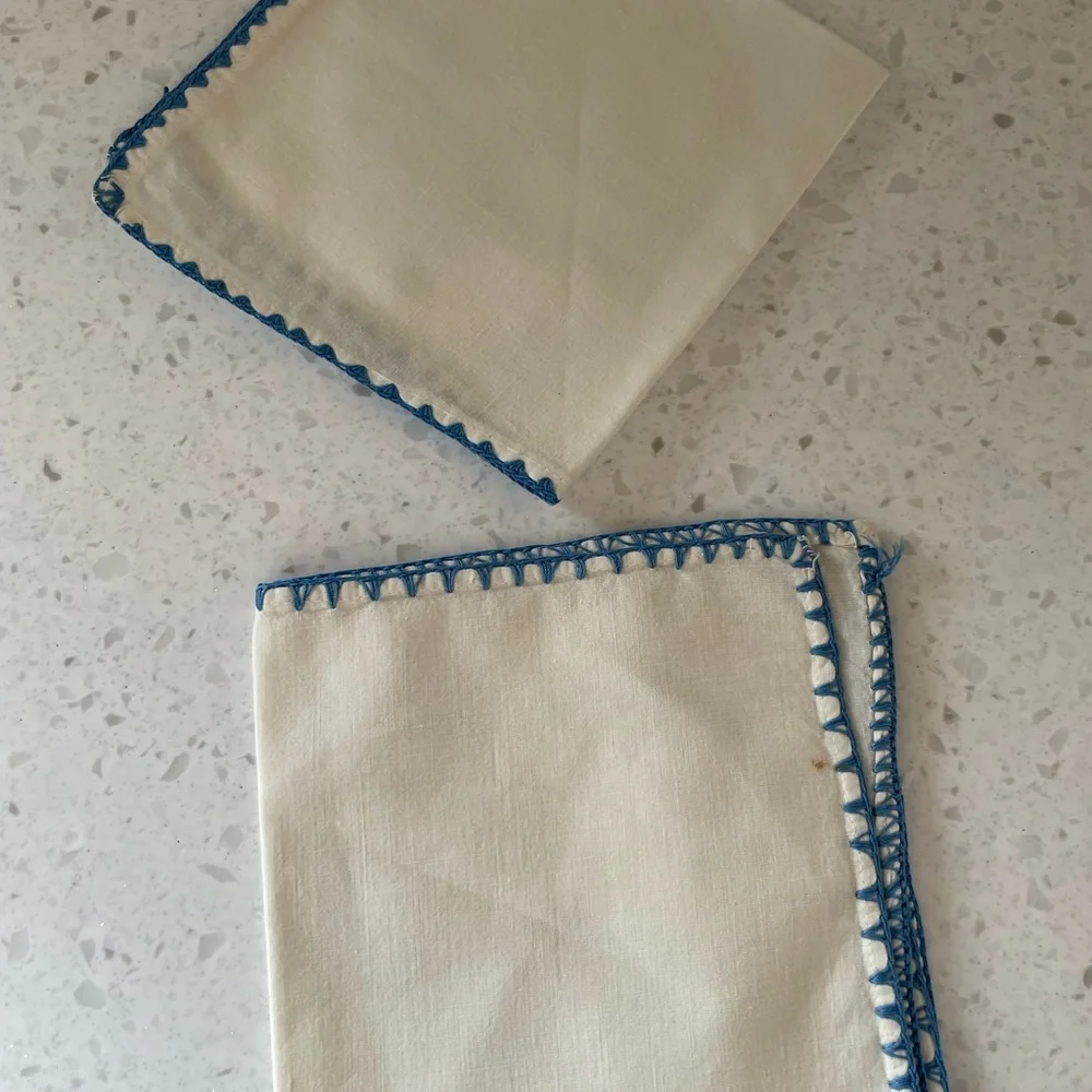 Vintage Embroidered Napkins Tea Cup Design Set of 2 Granny Cottage